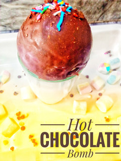 A picture of Hot chocolate Bomb.