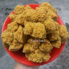 รูปของ Bolu Kukus BUAH NAGA mekar