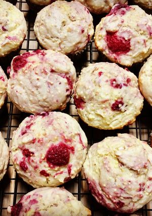 Une photo de Muffins au millet et à la framboise