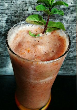 A picture of Tomato Slush.