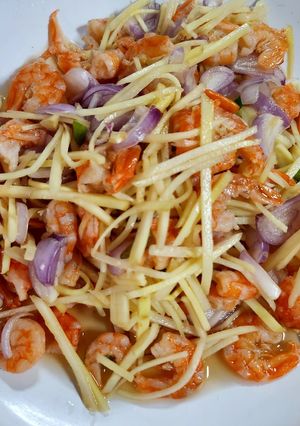รูปของ ยำกุ้งแห้งโบราณ สูตรคุณแม่