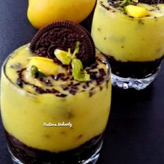 A picture of Oreo Mango Dessert.