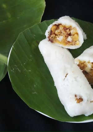 A picture of Lavariya sri lankan sweet dumpling.