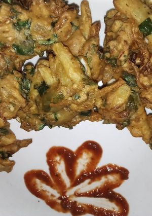 A picture of Mix sabzi pakory.
