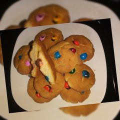 A picture of Cookies.