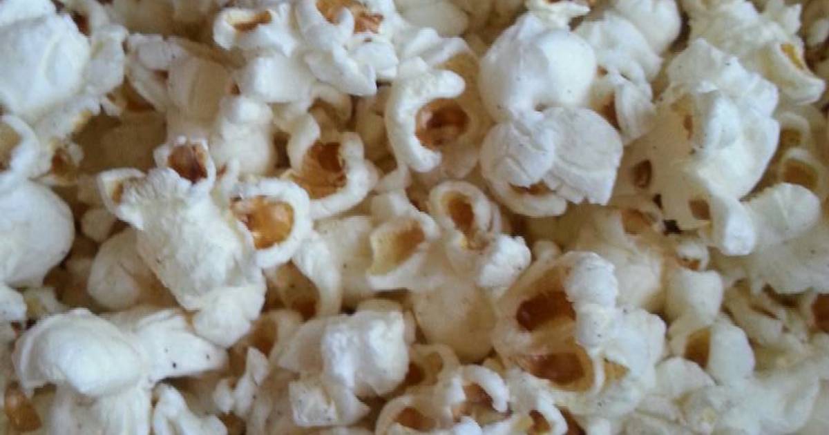 How to Properly Butter Popcorn Recipe by Pam (Pammie) Livetoride ♥