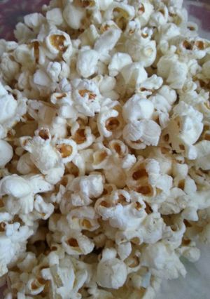 A picture of How to Properly Butter Popcorn.