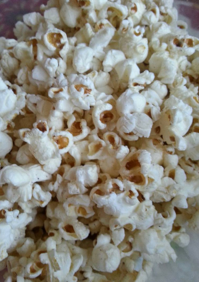A picture of How to Properly Butter Popcorn.