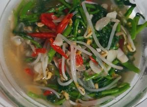 Foto resep Tumis sayur paret.