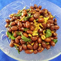 A picture of Spiced Fried Peanuts.