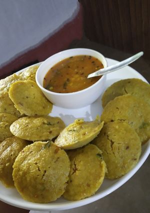A picture of Masala Oats Idli.