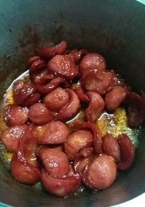 Hình của món Xúc xích sốt tương.