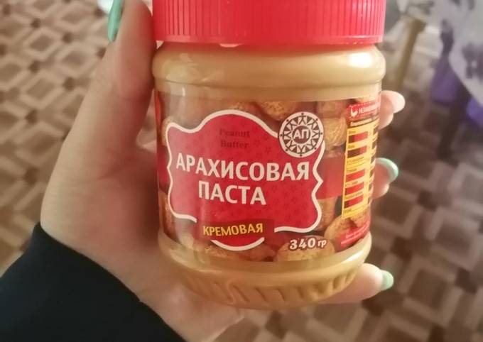 Торт с кремом из арахисовой пасты