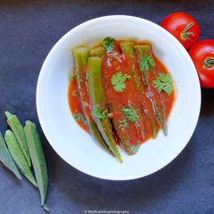 Okra in Sweet Tomato Sauce A picture of Okra in Sweet Tomato Sauce.