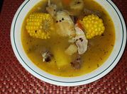 Una foto de pollo sancocho