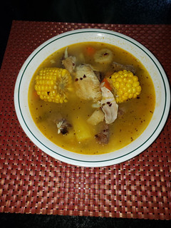 Una foto de Caldo Dominicano (sancocho) 🇩🇴🇩🇴
