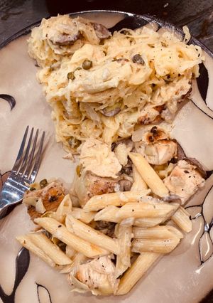 A picture of Creamy Artichoke Mushroom Cavatappi.