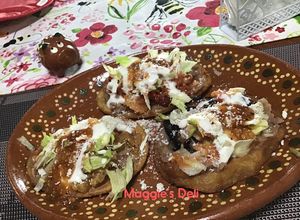 Una foto de Mini Huaraches sin carne