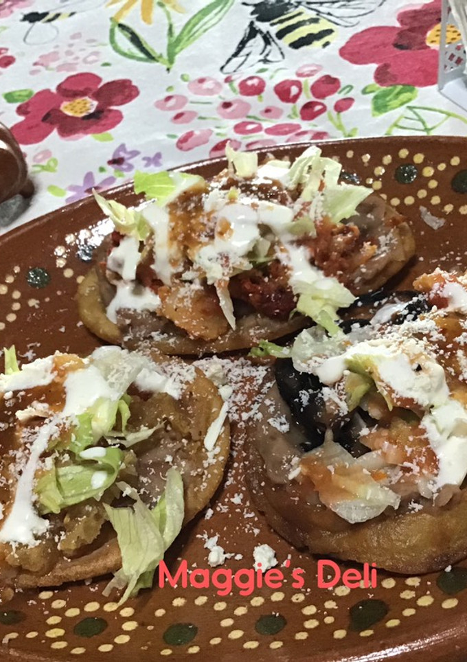 Una foto de Mini Huaraches sin carne
