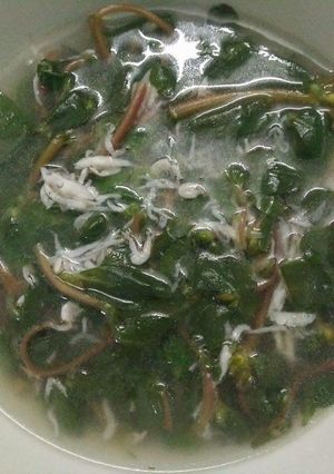 Hình của món Canh rau sam nấu tép.