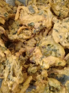 A picture of Crispy pakoras😋😋.