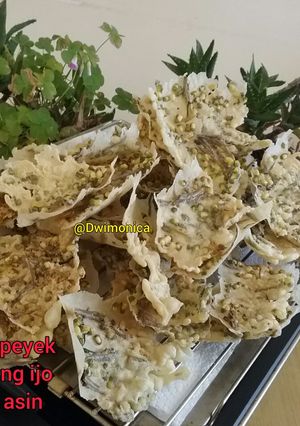 Foto resep Rempeyek kacang hijau teri asin | tepung beras | maizena