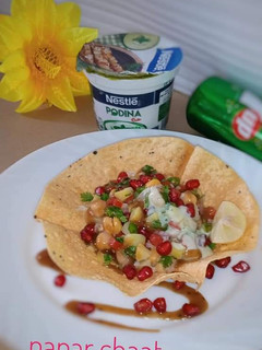 A picture of Papar chaat.