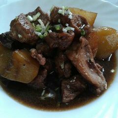 A picture of Pork and Potatoes in Soy Sauce (Adobo).