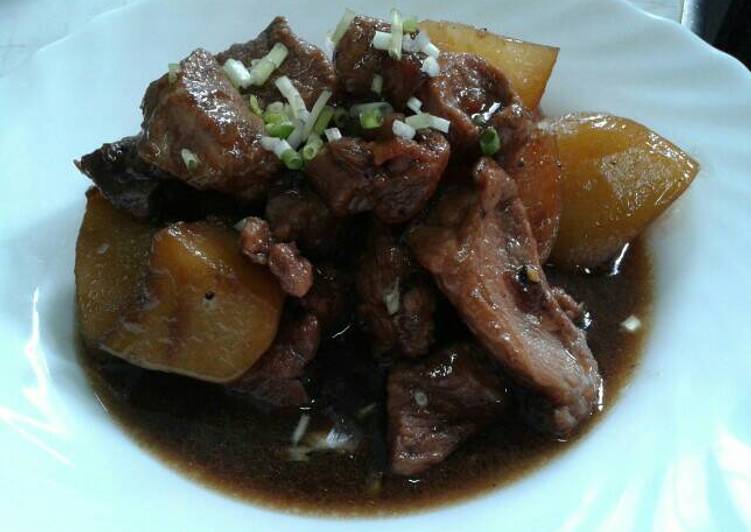 Simple Tips To Pork and Potatoes in Soy Sauce (Adobo)