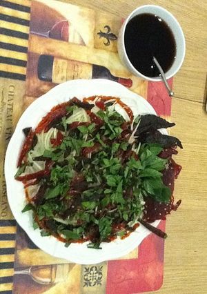 Hình của món Gỏi/nộm đu đủ bò khô.