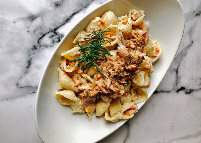 Cách Làm Món Mì pasta cá ngừ và sốt bơ kem- Tuna pasta cream cheese của  Emily Luu - Cookpad