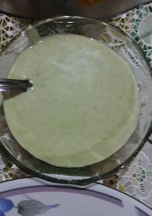 A picture of Mint Yoghurt dressing for falafel wraps.