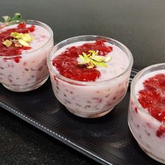 A picture of STRAWBERRY SABUDANA KHEER /STRAWBERRY SAGO PEARLS PUDDING.