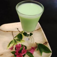 Doodh soda (Pakola milk) A picture of Doodh soda (Pakola milk).