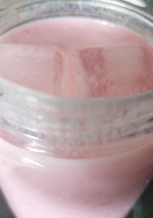 Una foto de Batido de frambuesas