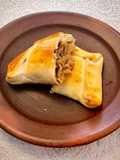 Pequenes (empanadas de cebolla 🧅)