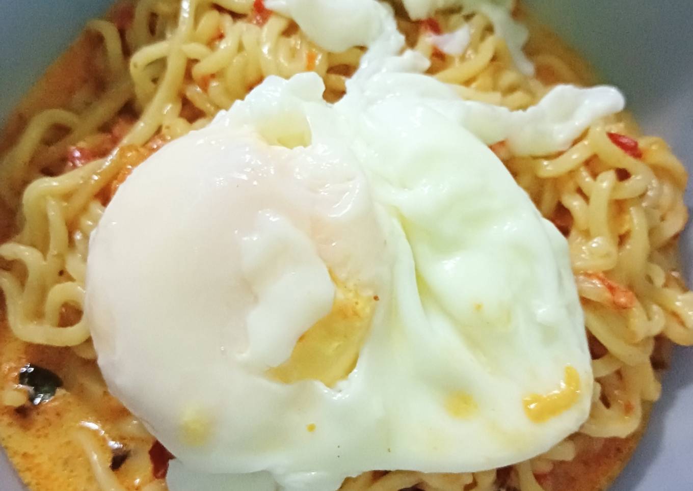 211. Mi Goreng Kuah Susu (Bear Brand) Extra Pedas