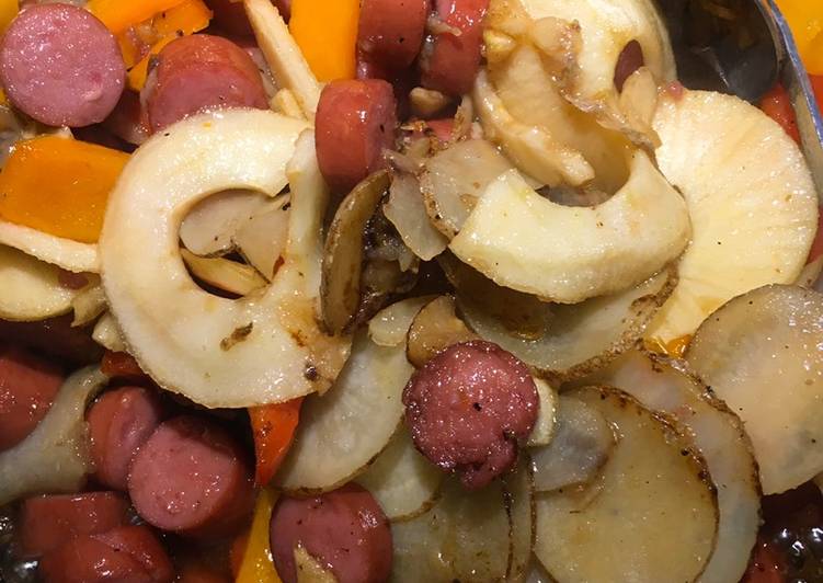 Simple Way to Make Homemade Kielbasa and potatoes