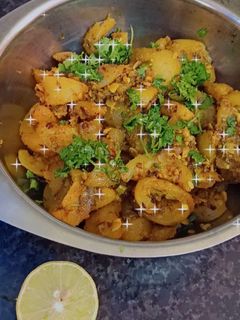 टिंडे की स्पाइसी खट्टी सब्जी (tinde ki spicy khatti sabzi recipe in Hindi) रेसिपी मुख्य फोटो