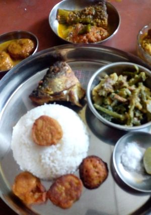 মাছের ডিমের টক (maacher dimer tok recipe in Bengali) রেসিপির প্রধান ছবি