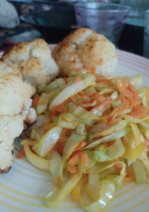 Una foto de Coliflor primavera - vegano