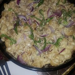 A picture of Mac and Cheese.