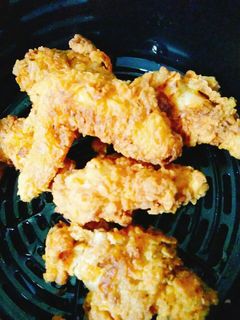 Hình của món Gà rán KFC.