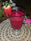 Smoothie de remolacha y fresas