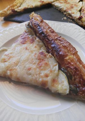 Foto principal de Hojaldre de verduras caramelizadas y manzana