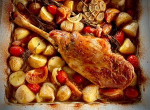 Una foto de Pierna de cordero lechal al horno
