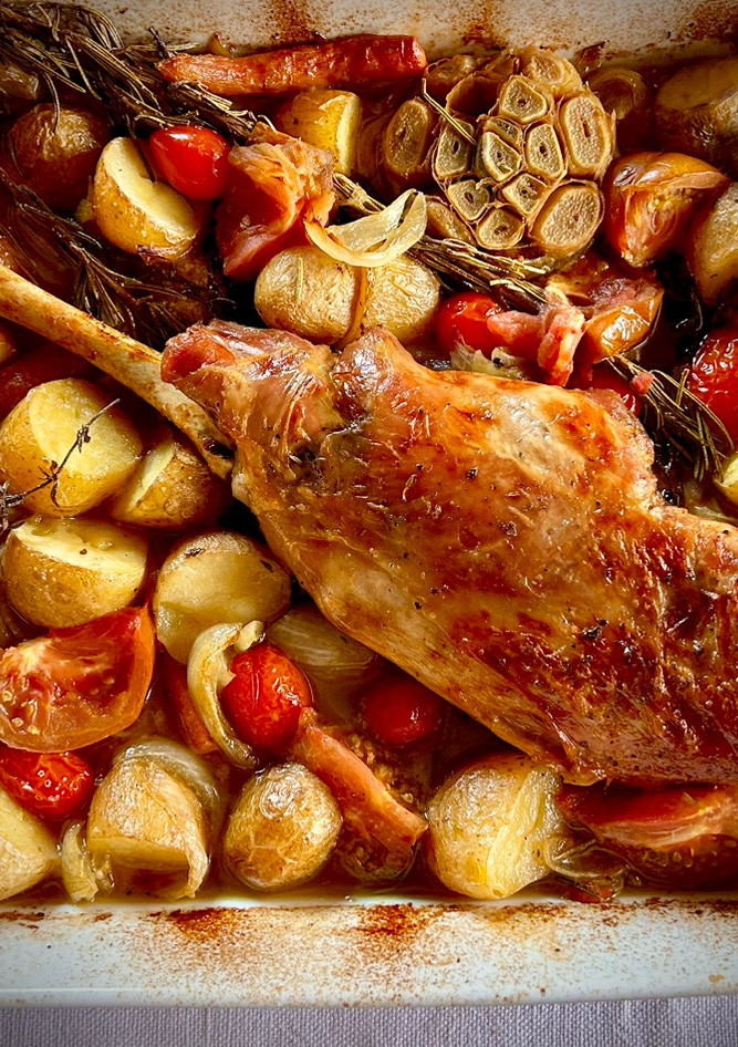 Una foto de Pierna de cordero lechal al horno