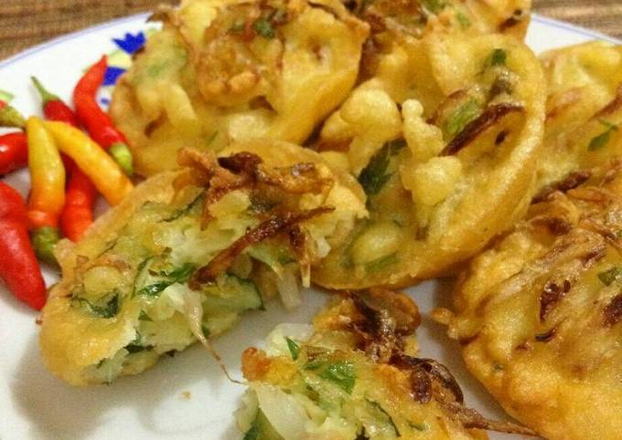 Resep Bakwan Goreng oleh Novhiesnotes - Cookpad