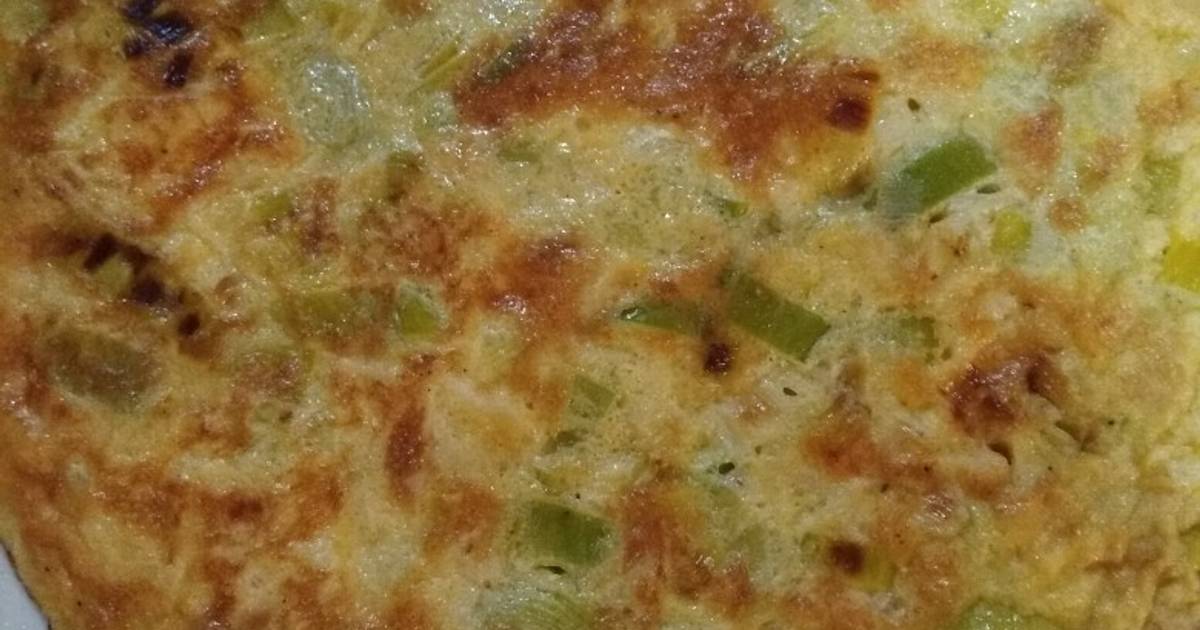 FRITTATA DI PORRI IN PADELLA - Ricetta salvacena pronta in 15 minuti!