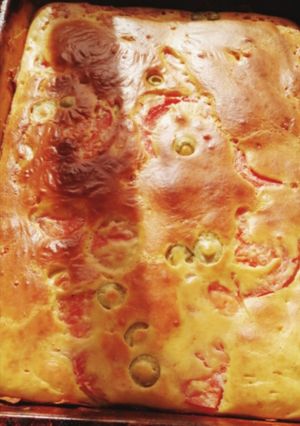 Una foto de Torta De fiambre líquida rellena